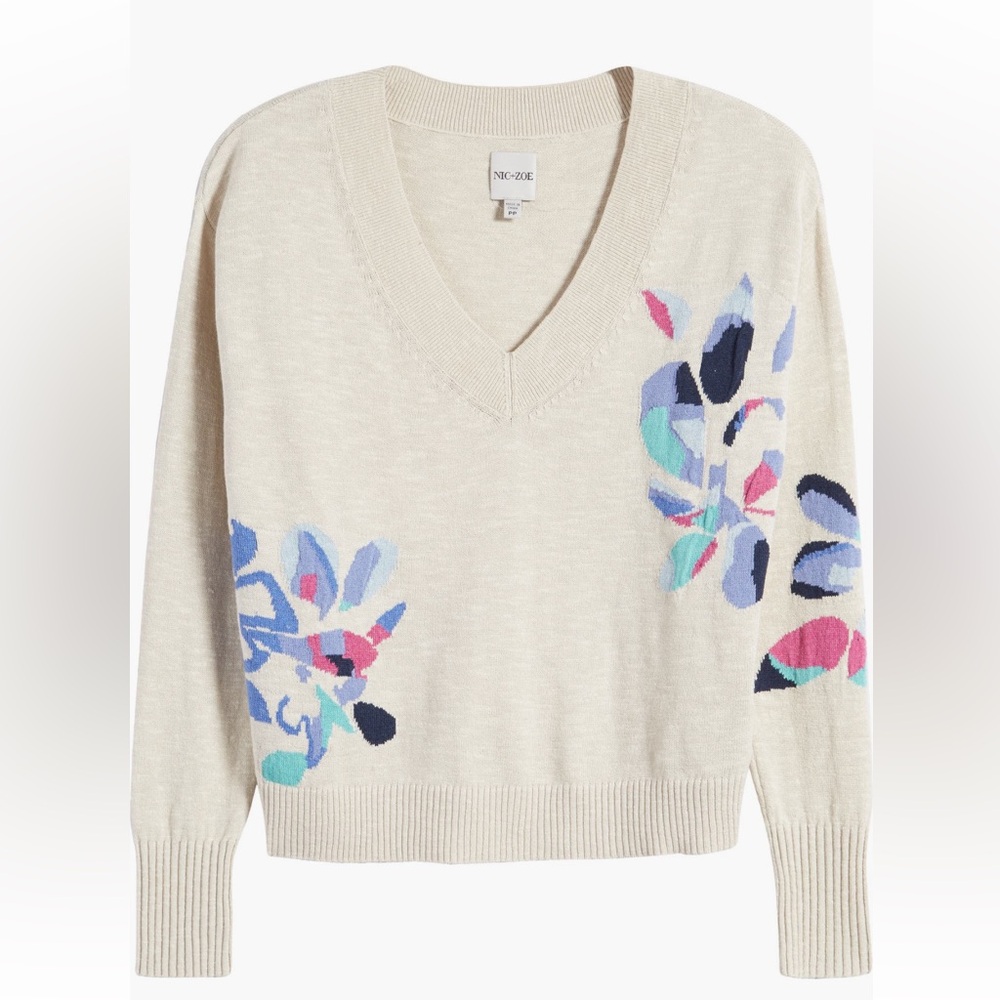 NIC+ZOE Blooming V-Neck Sweater